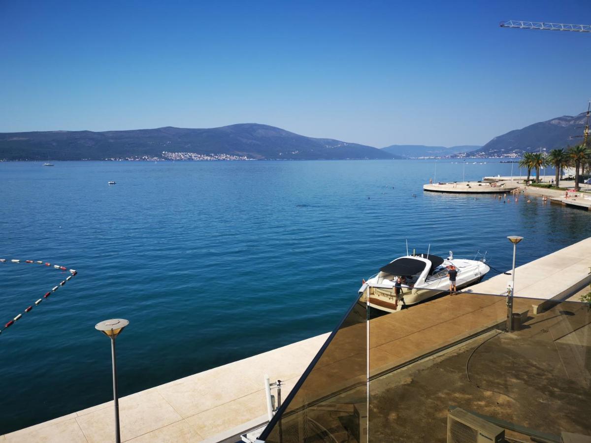Seafront Apartments Tivat Exterior photo