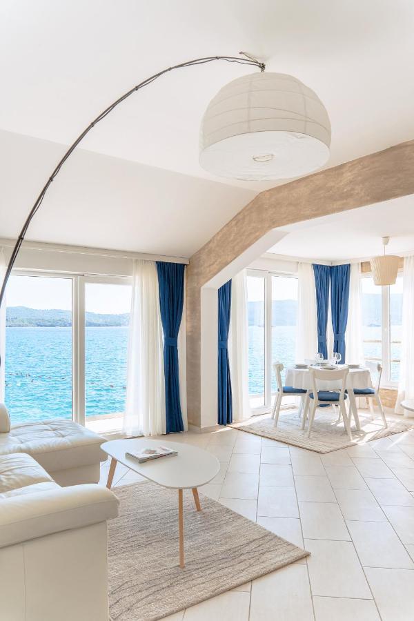 Seafront Apartments Tivat Exterior photo